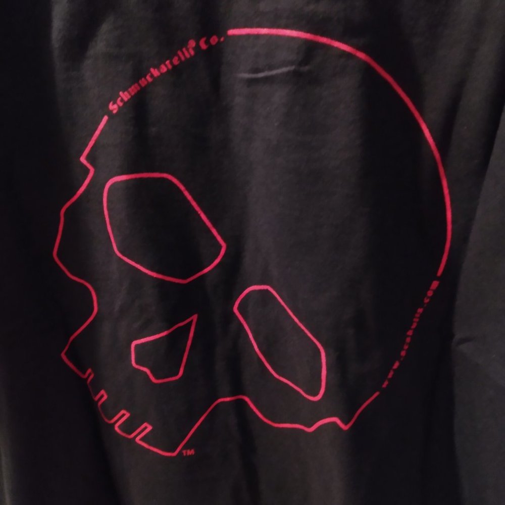 RED SKULLS T-SHIRT BRAND NEW!